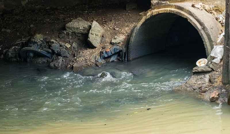 Deputados entregam sugestão de novo modelo para gestão do saneamento básico em SC