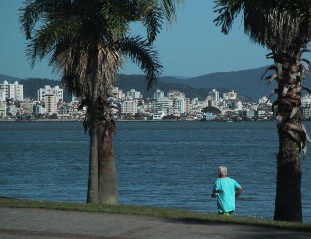 Tempo estável em Santa Catarina hoje