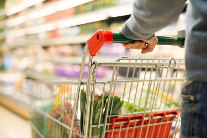Cesta Básica em Tubarão pode variar até R$ 25 entre supermercados, aponta Procon