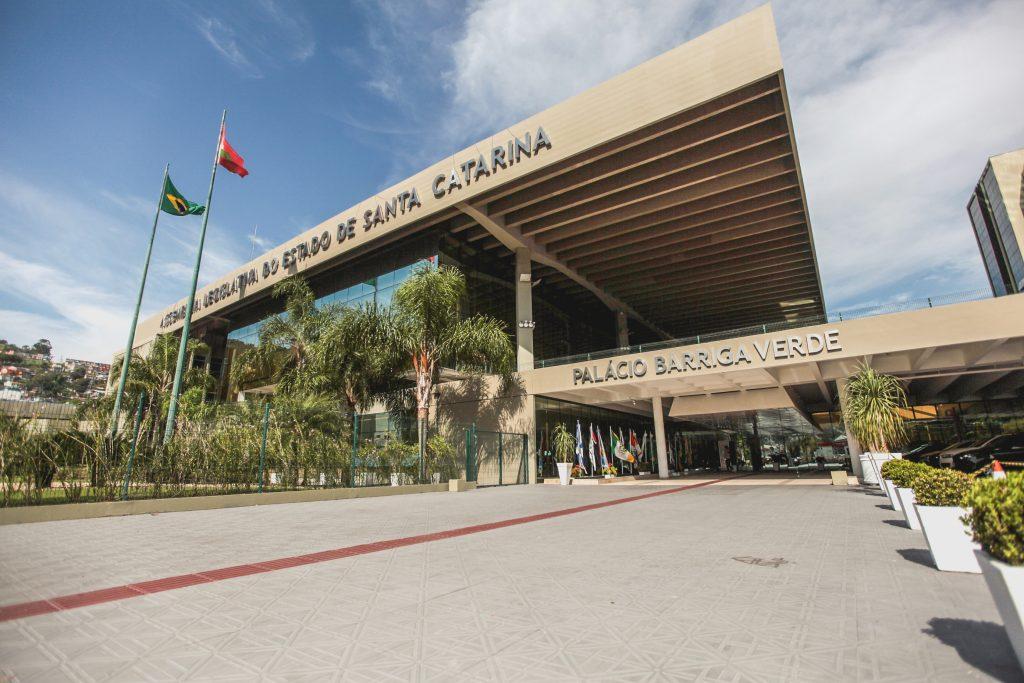 Alesc lança nova etapa de campanha institucional sobre as bancadas regionais