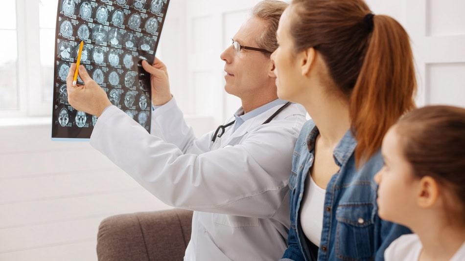 Moradores de São Ludgero terão fila zerada para atendimento em neuropediatria com atuação do MPSC 