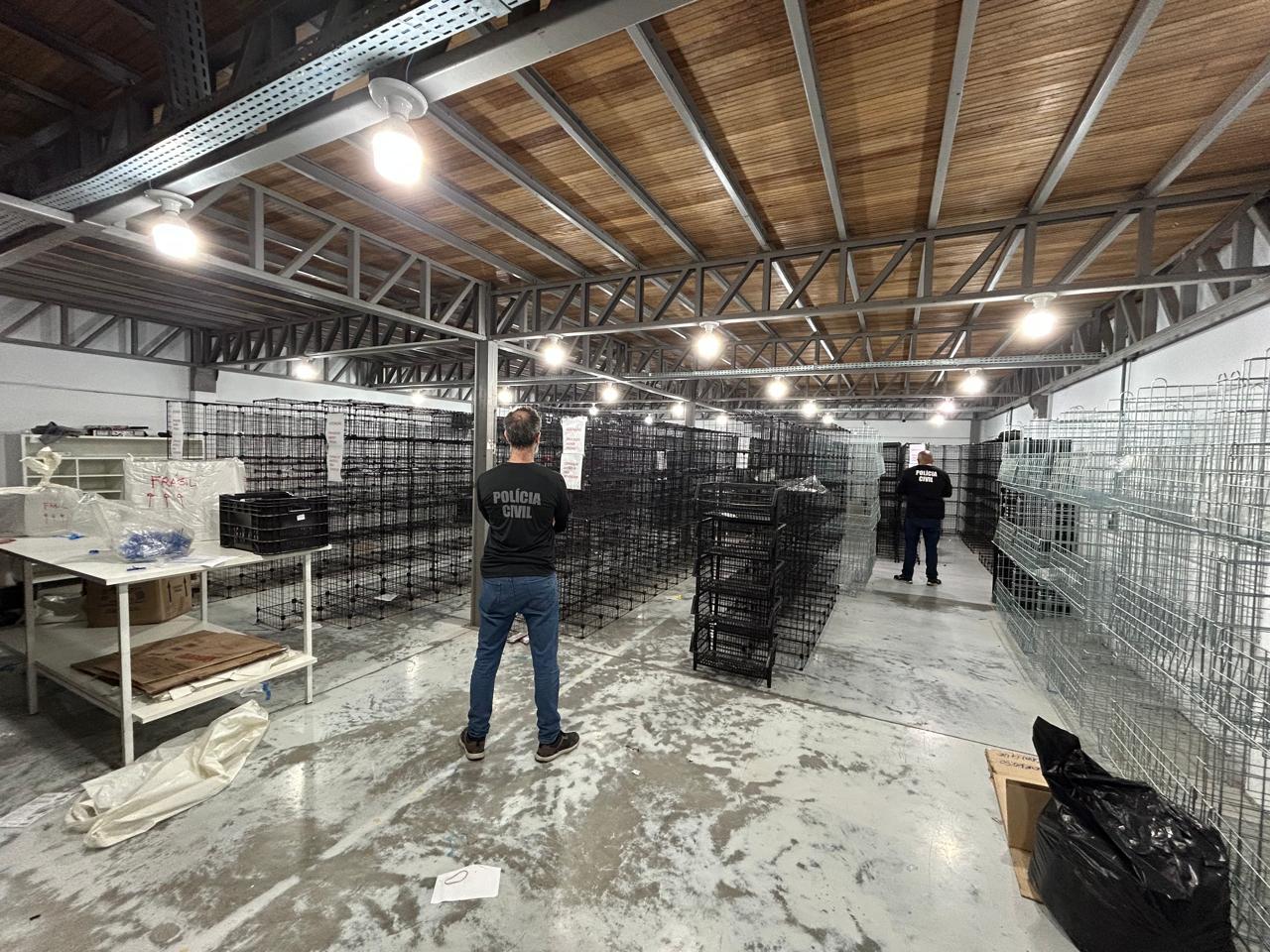 Polícia Civil de SC desarticula esquema de pirataria que movimentou R$ 13 milhões