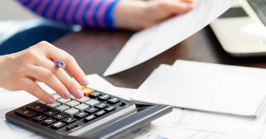 TCE/SC notifica municípios por falhas na arrecadação e gastos com pessoal