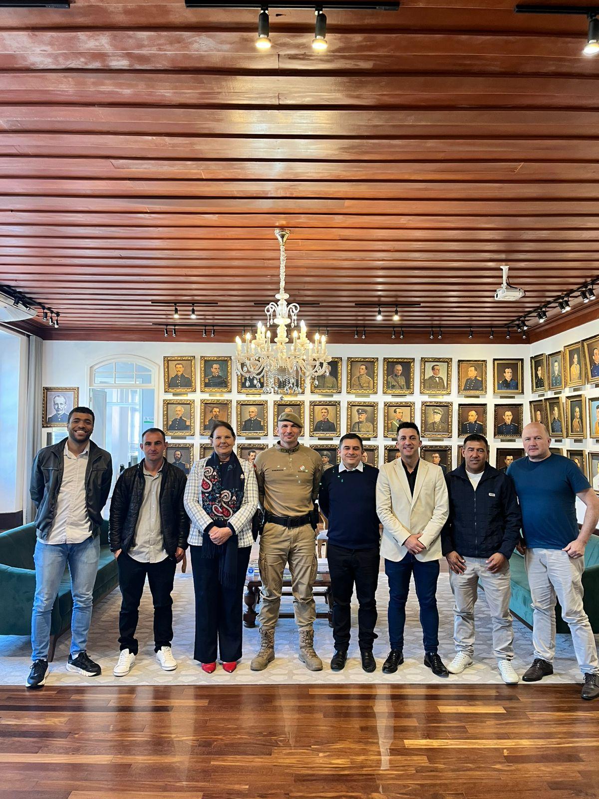 Comitiva solicita reposição do efetivo da PM em Lauro Müller