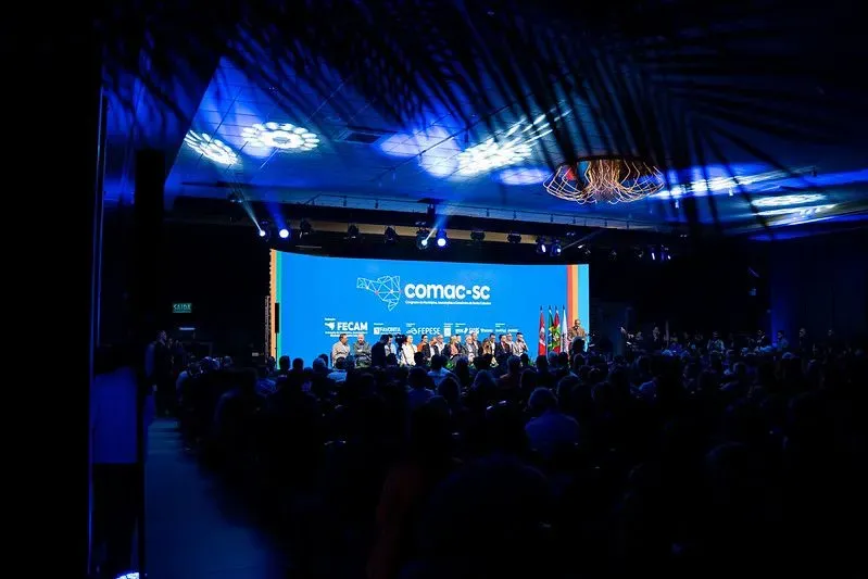 Braço do Norte presente no Congresso de Municípios de Santa Catarina