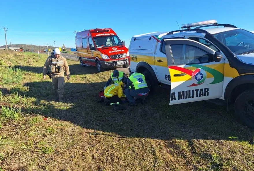Vento de 100 km/h derruba motociclista em Bom Jardim da Serra