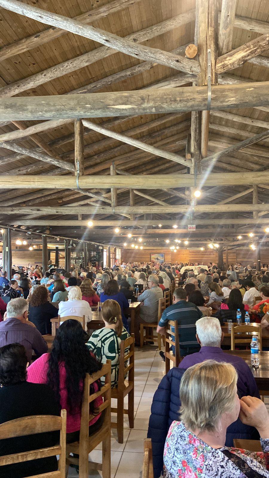 Braço do Norte Encerra Comemorações de Aniversário com Almoço para Mais de 700 Idosos