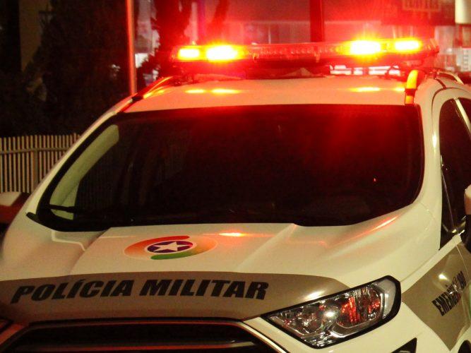 Discussão por ciúmes termina com homem esfaqueado em Braço do Norte