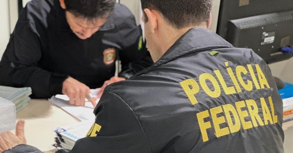 PF Mira Servidores Suspeitos de Fraude em Licenças de Construção na APA da Baleia Franca em SC