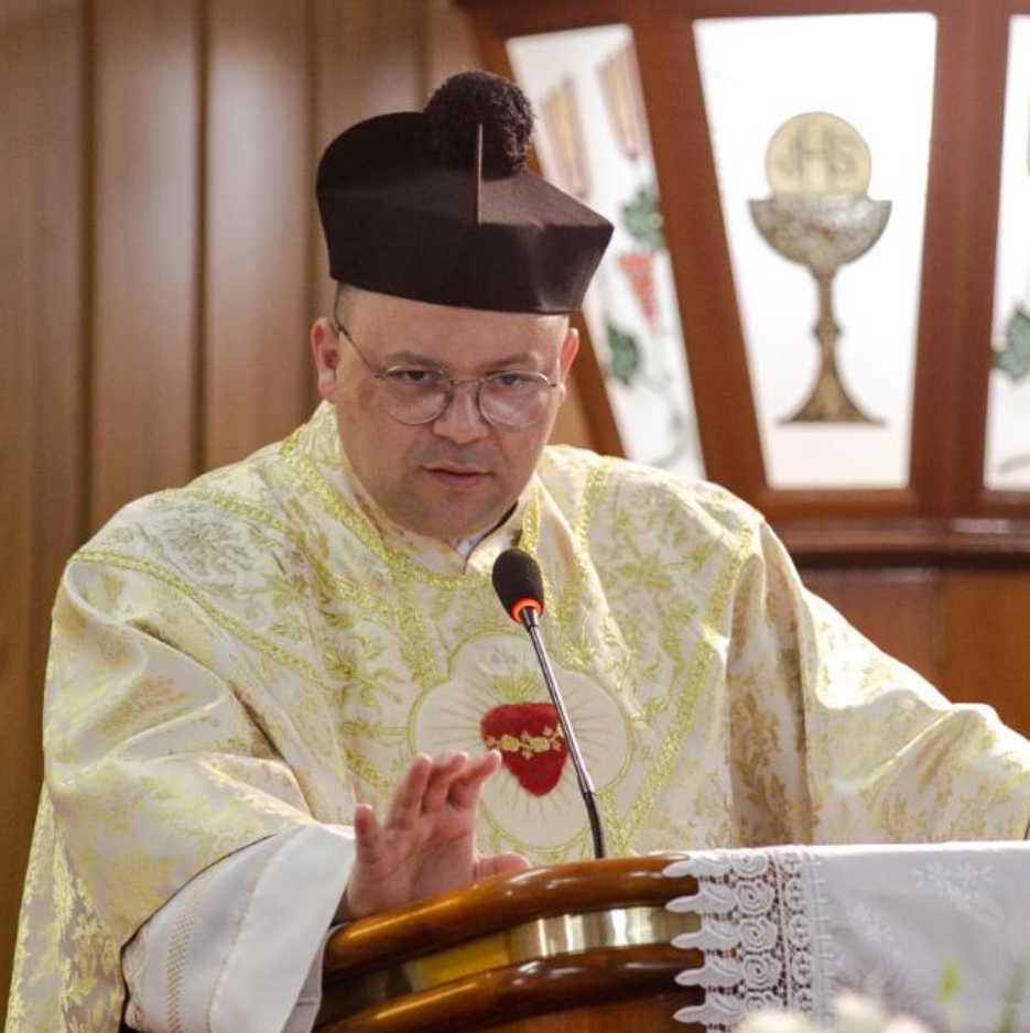 Após 11 anos, Paróquia de Laguna terá novos párocos em janeiro