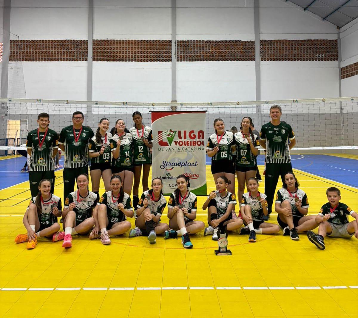 Braço do Norte/Urussanga Brilha na Liga Catarinense de Vôlei