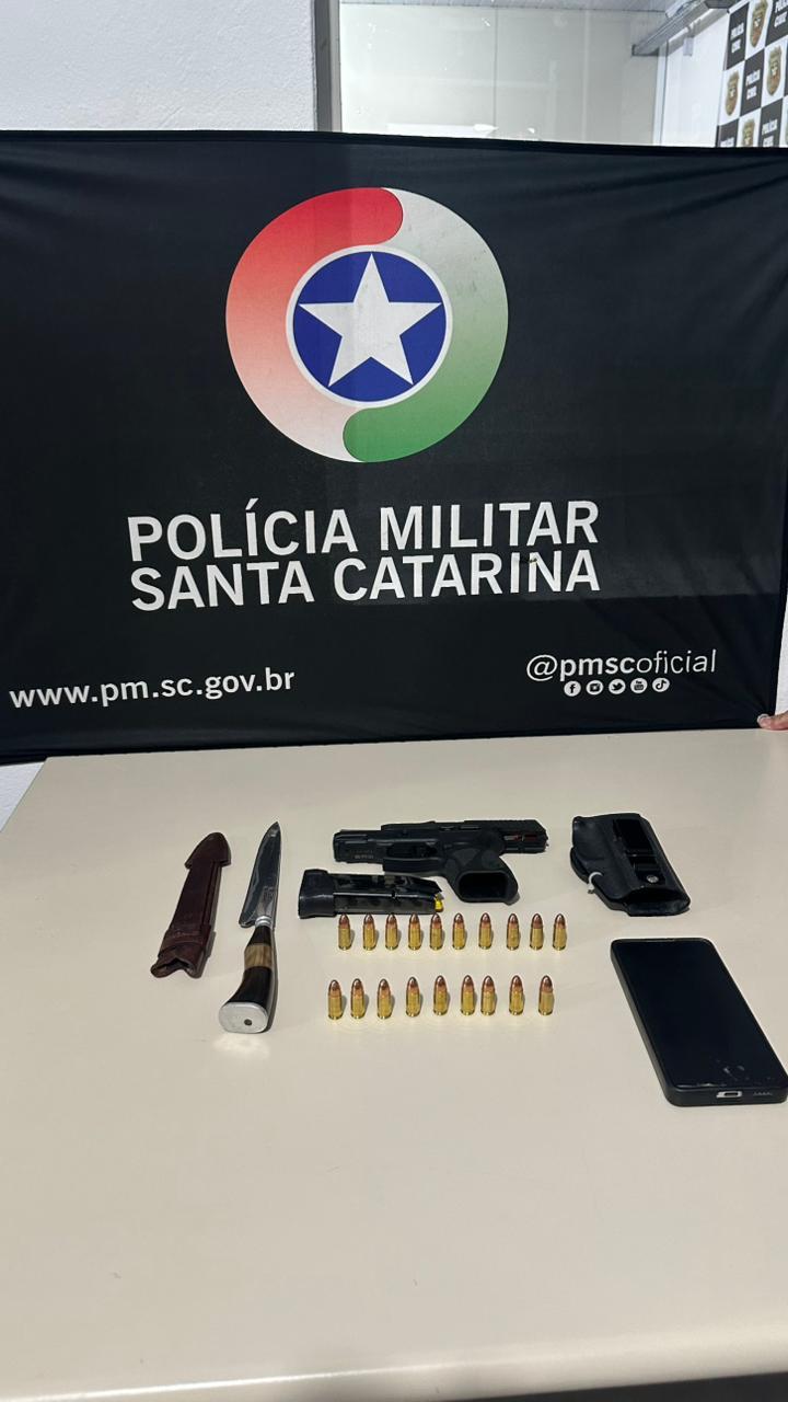 🔫 Homem é preso com pistola 9mm na cintura em Gravatal