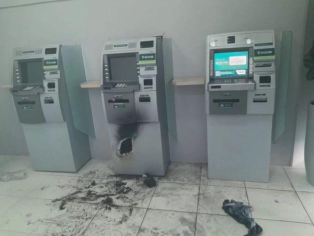 🏦 Tentativa de furto a banco em Orleans terminou com perseguição e prisões na manhã do último domingo