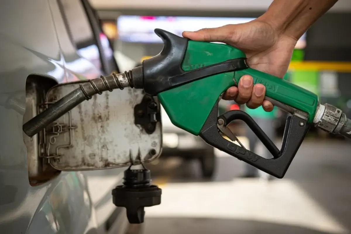⛽ Combustíveis ficam mais caros em janeiro com reajuste do ICMS