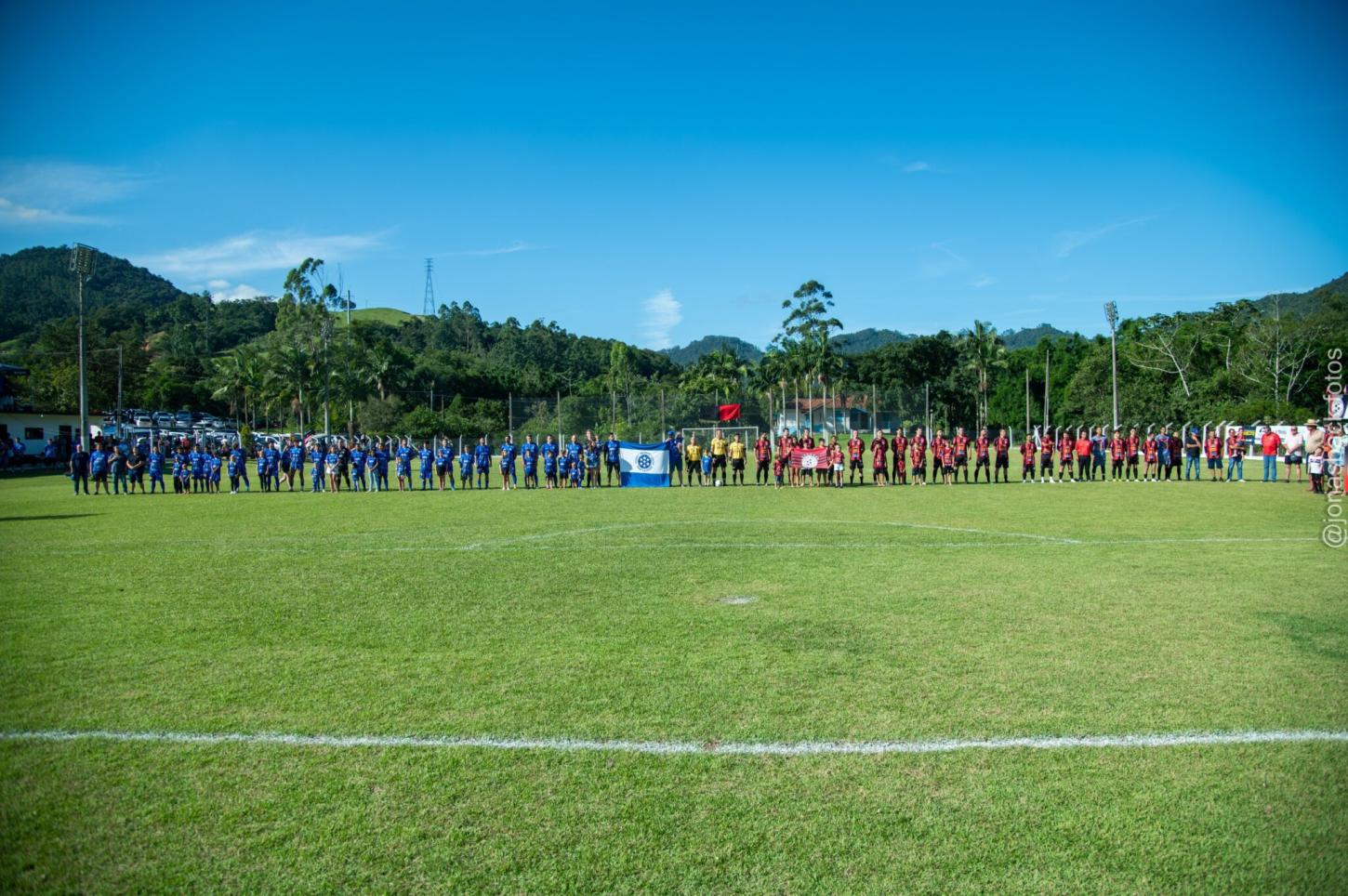 🏟️Estádio lotado marca a abertura do 39º Campeonato Municipal de São Ludgero 