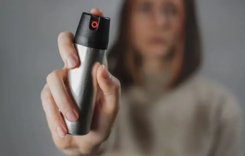 🛡️ Alesc aprova fornecimento de spray de pimenta para mulheres sob medida protetiva