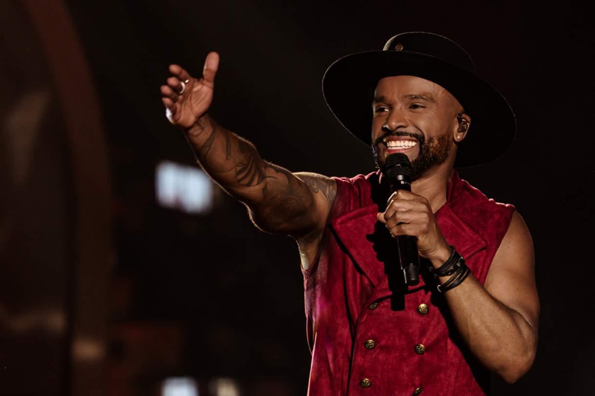 🕺 Alexandre Pires traz turnê 