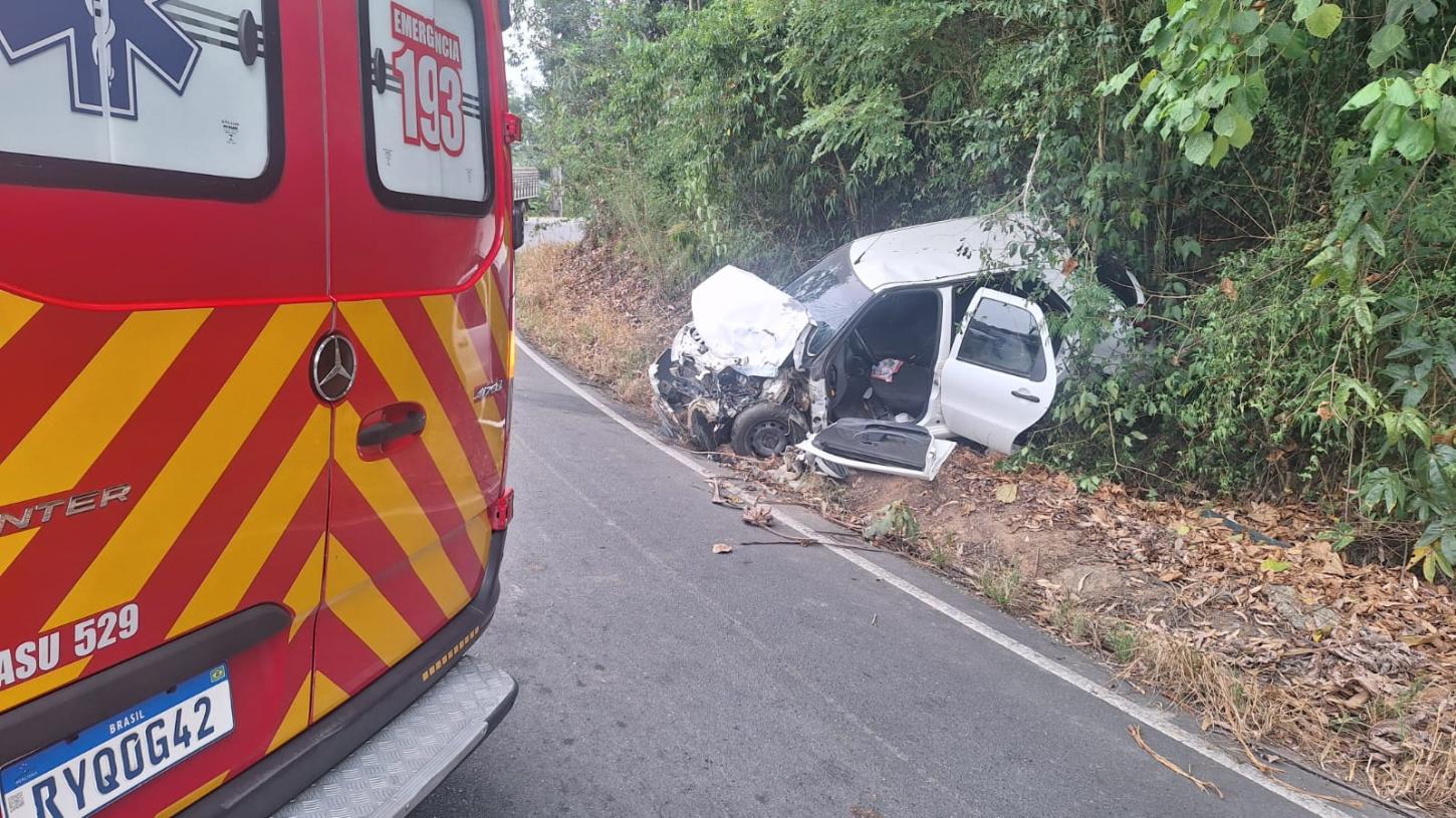 🚗 Colisão entre caminhão e carro mobiliza socorro na BRN-429