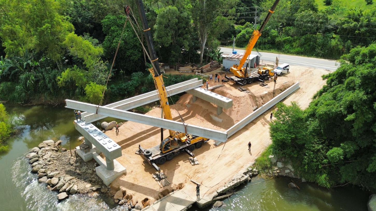 🌉 Obra da Ponte da Represa ganha forma com instalação de vigas mestras