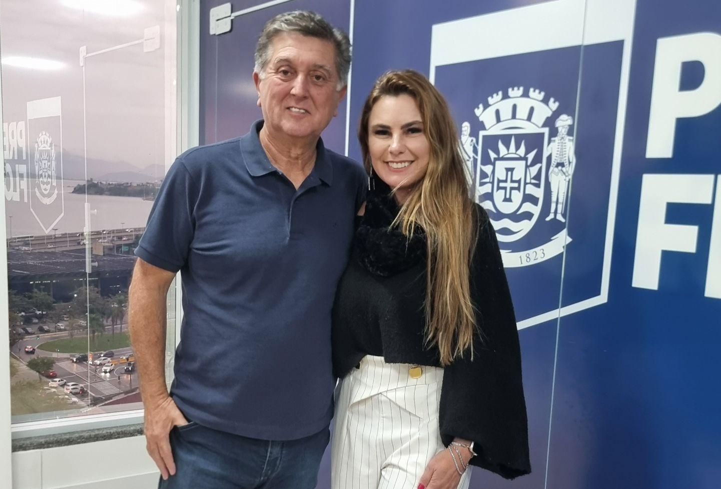 Prefeito Topázio Neto assina filiação ao Podemos nesta sexta-feira