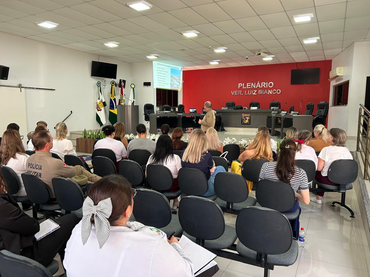 🚔 35º BPM inicia atividades da Rede de Segurança Escolar em São Ludgero