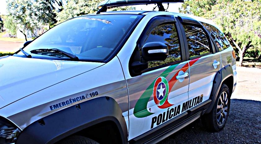 🚔 Adolescente é apreendido por tráfico no bairro Passagem em Tubarão