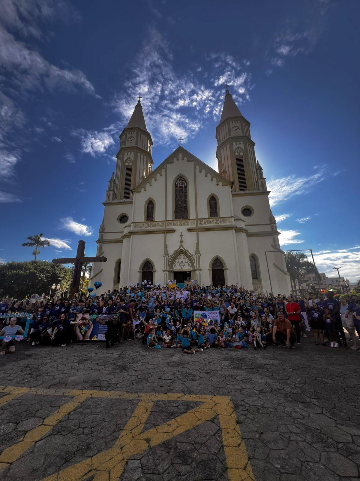 🧩 Braço do Norte realiza caminhada pelo Dia Mundial de Conscientização do Autismo