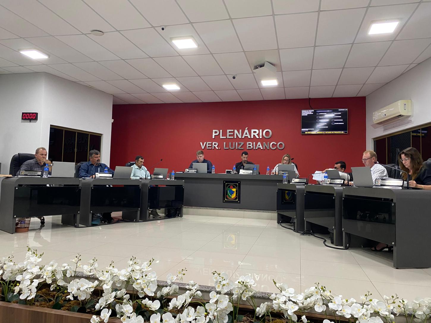🏛️ Câmara de São Ludgero delibera pauta ampla e aprova projetos nas áreas administrativa, social e de estrutura pública