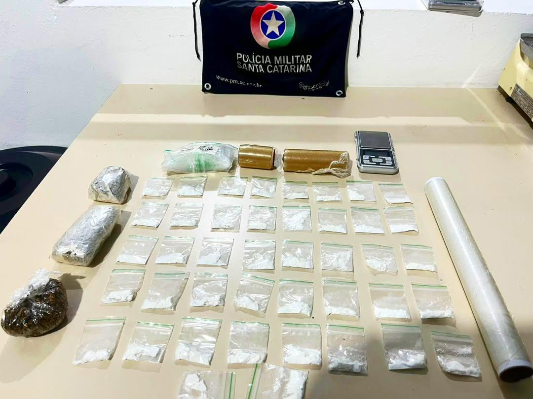 🚨 Homem é preso por fracionar drogas em residência na Guarda Margem Direita