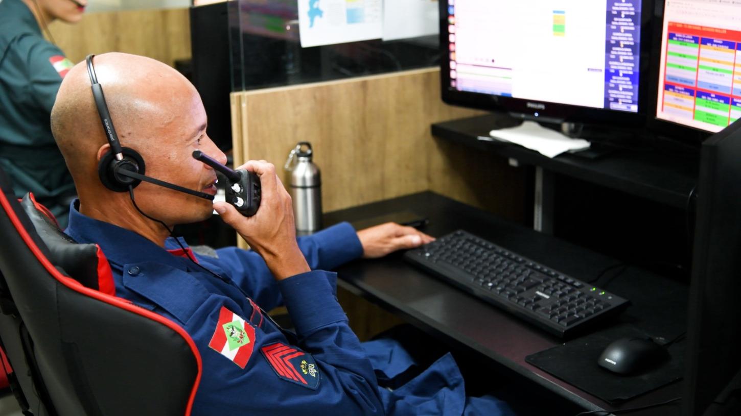 ☎️ Perigo na linha: SC registrou mais de 5 mil trotes aos Bombeiros em 2025