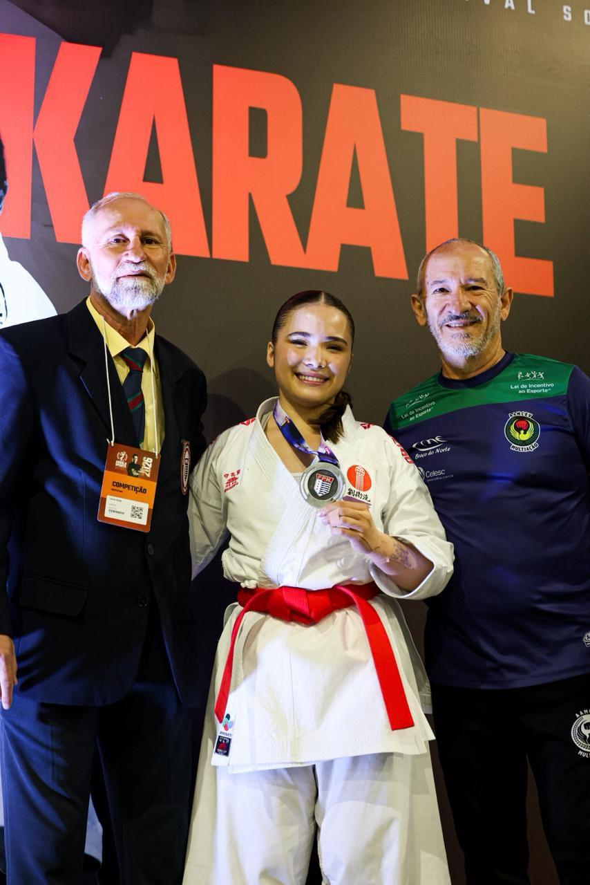 Professor Ivon da Rocha Dedé, Letícia e Kall