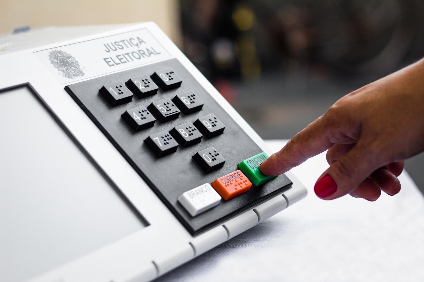 ⚖️ Cadastro eleitoral fecha em SC com mais de 5,6 milhões de eleitores aptos