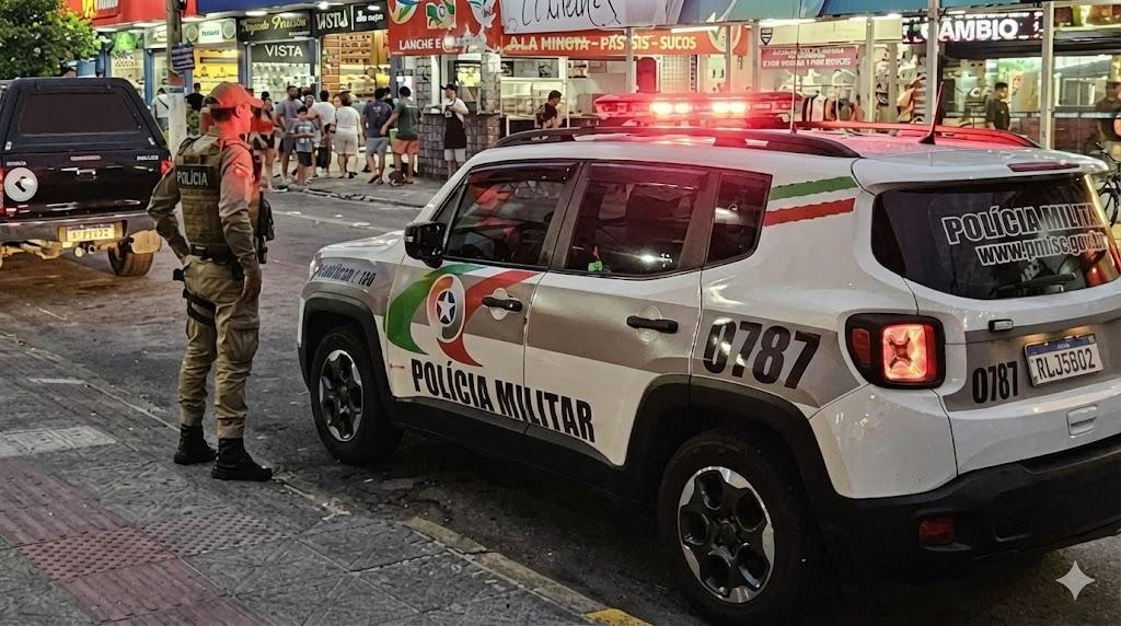 Casal é detido ao tentar furtar R$ 6,2 mil em mercadorias de supermercado em Laguna