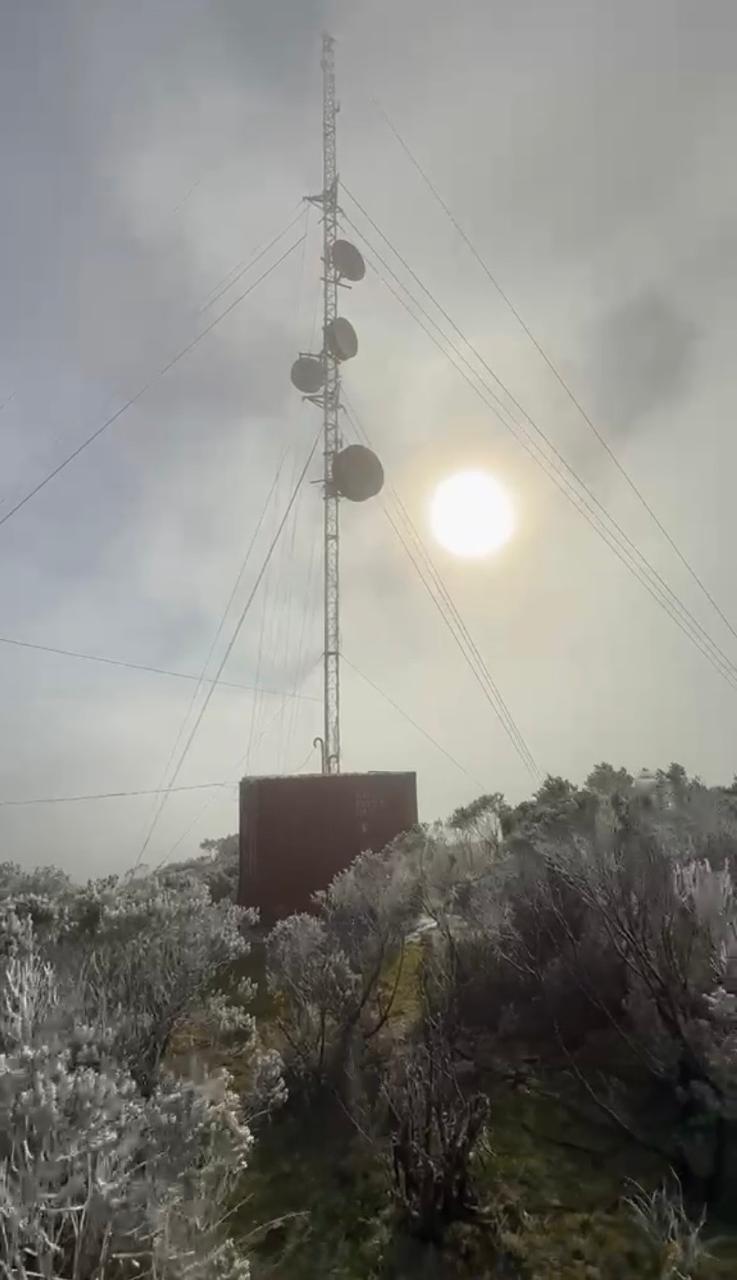 ⛄ Com registro de neve e -3°C em Urupema, Santa Catarina enfrenta amanhecer mais frio do ano - Veja os vídeos do final de semana