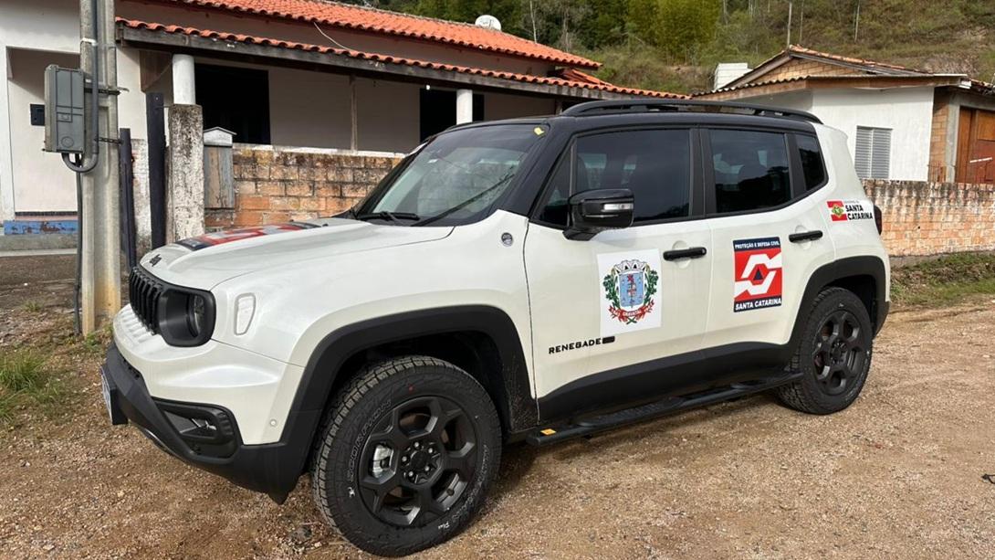 📢 Defesa Civil de Gravatal recebe nova viatura do Estado para reforçar monitoramento de áreas de risco
