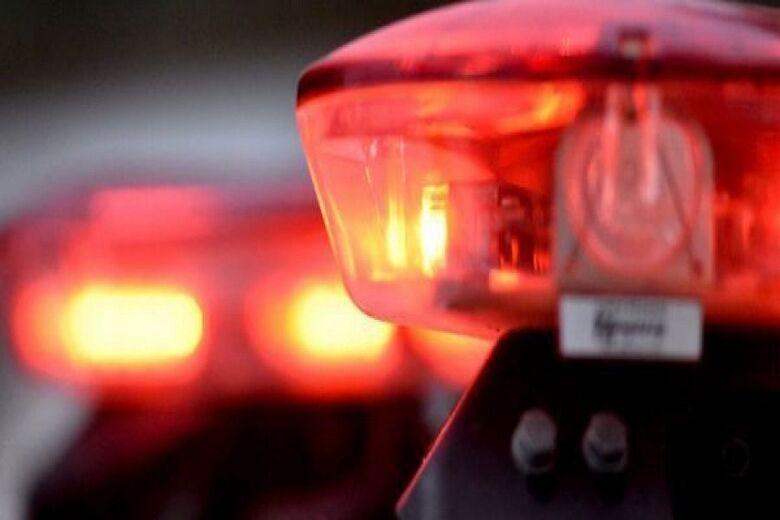 🚔 Homem é preso em Tubarão após invadir escola e furtar moto durante fuga