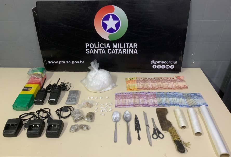 Operações da PM resultam em apreensão massiva de drogas e cinco prisões no Sul