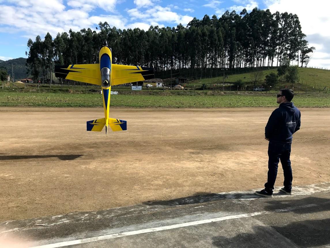 🛩️ Braço do Norte sedia 16ª edição do Flynorte com acrobacias de jatos e aeromodelos neste fim de semana