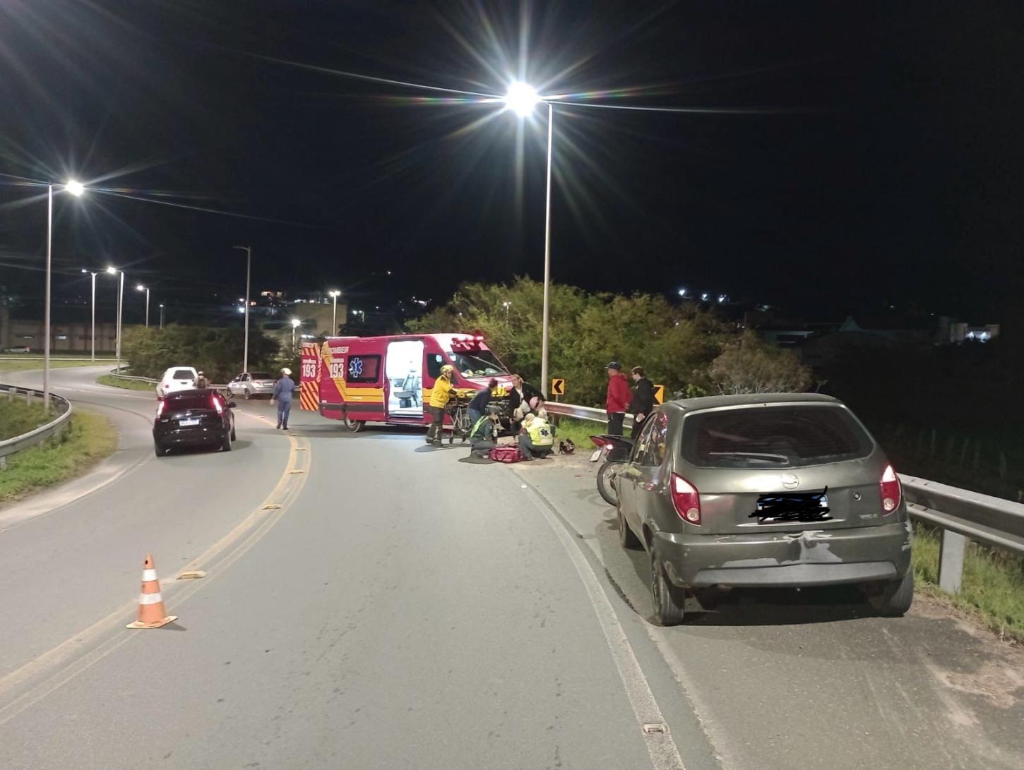 🏍️ Motociclista se perde em curva e é socorrido na SC-370, em Tubarão; moto sumiu do local
