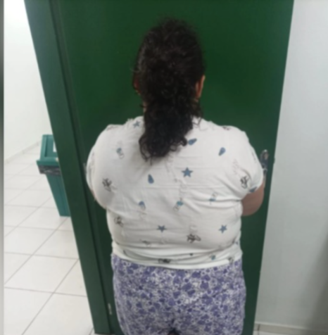 🚔 Mulher de 37 anos é presa em SC após se passar por menina de 12 e ser adotada por família
