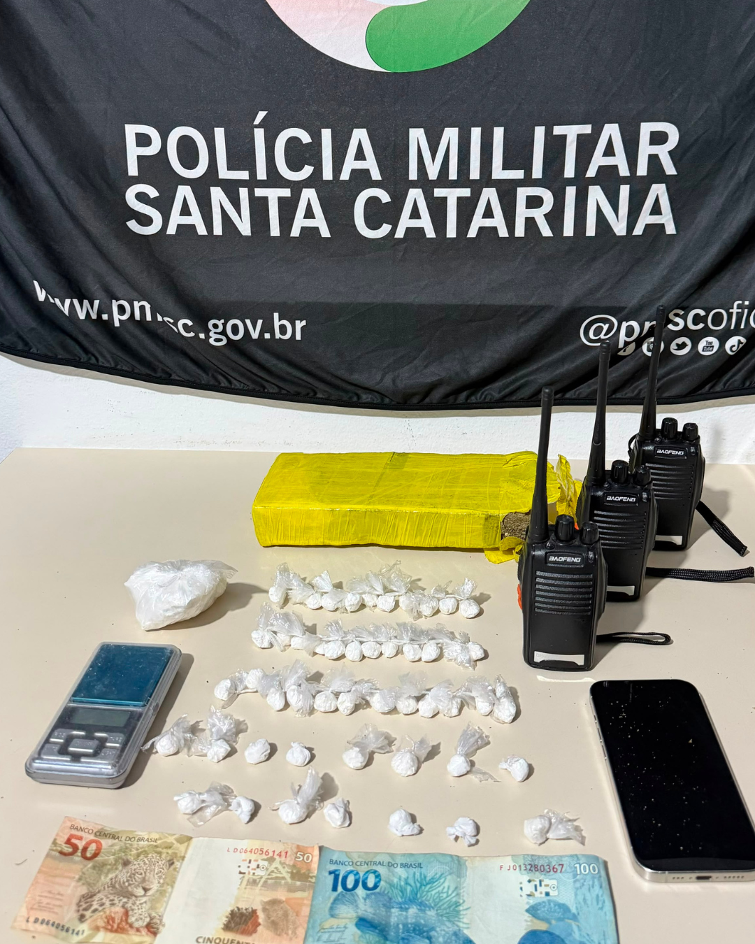 🚨 Operação conjunta fecha ponto de tráfico de drogas no Centro de Braço do Norte