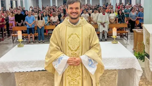 🕊️ Padre Patrick Fernandes preside Missa no futuro Santuário de Santa Teresinha nesta quarta-feira em Tubarão