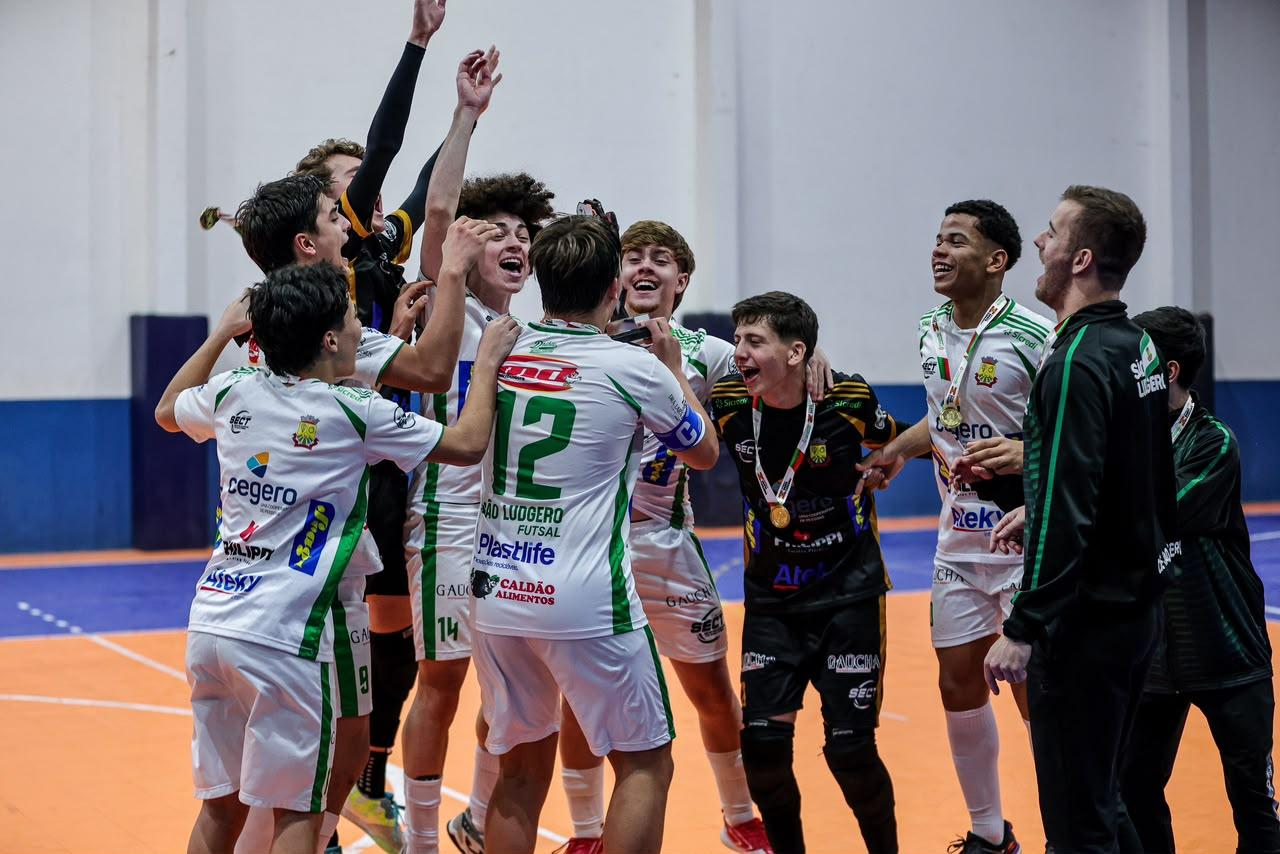 📰 São Ludgero vence Tubarão e conquista o título invicto da microrregional da OLESC no futsal
