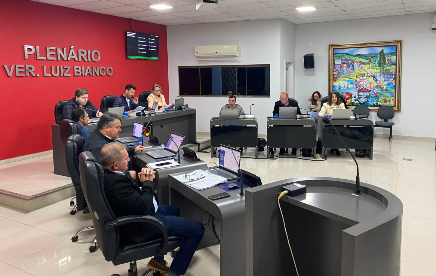 Câmara de São Ludgero aprova prêmios para Taça Cegero e dá utilidade pública à causa animal