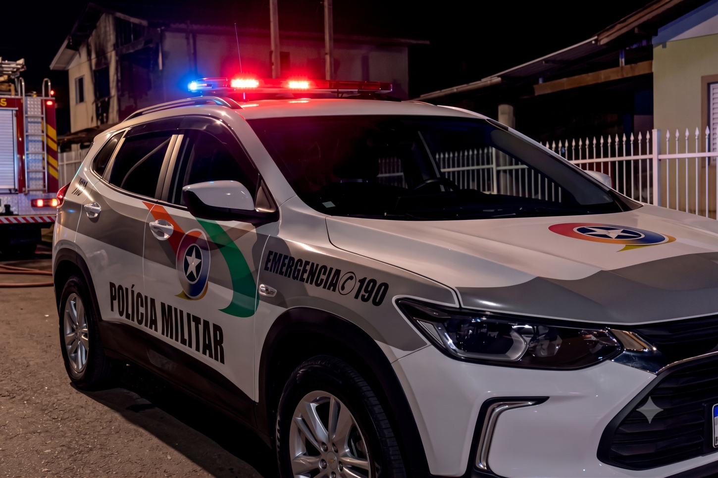 Homem é preso com 26 pedras de crack após tentar fugir da PM