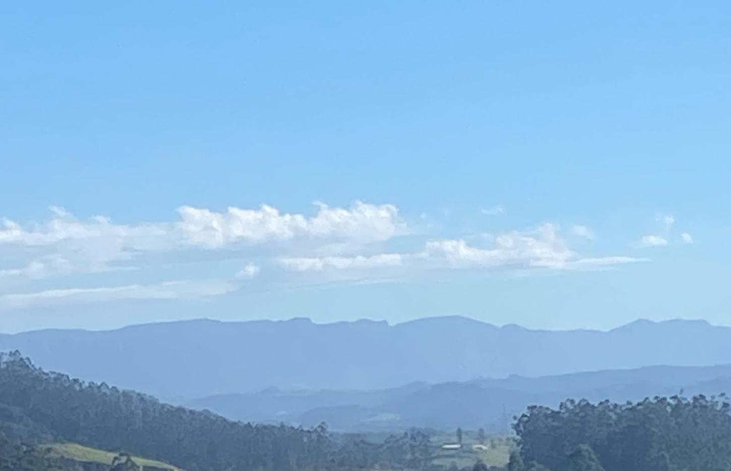 Litoral Sul de Santa Catarina pode registrar calor de até 34°C antes do avanço de frente fria