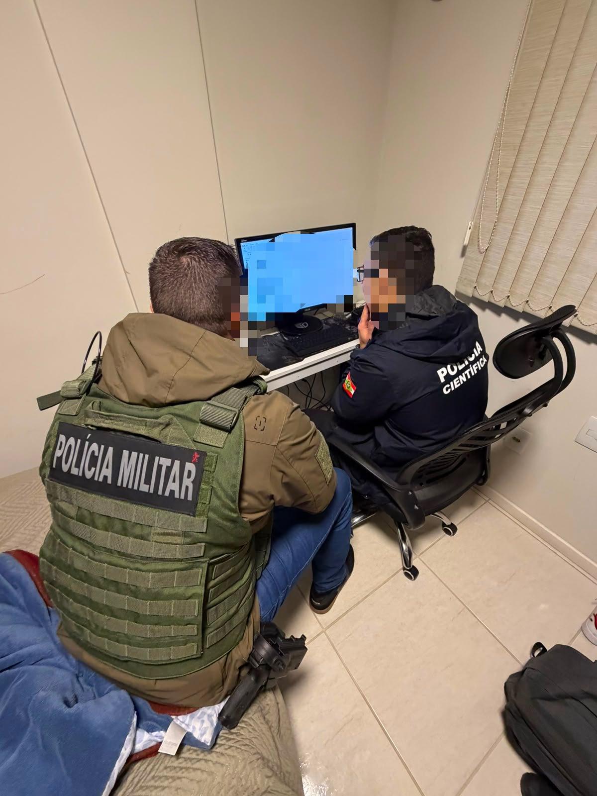 CyberGAECO deflagra Operação 'Digital Footprint' e cumpre mandado por armazenamento de abuso sexual infantil em Araranguá