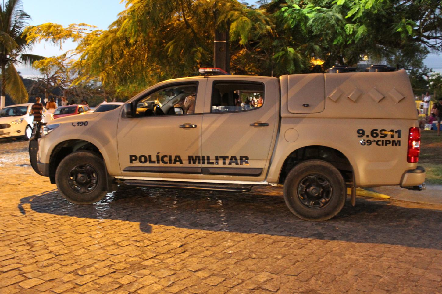 Polícia Militar cumpre mandados de prisão por estupro e roubo na região
