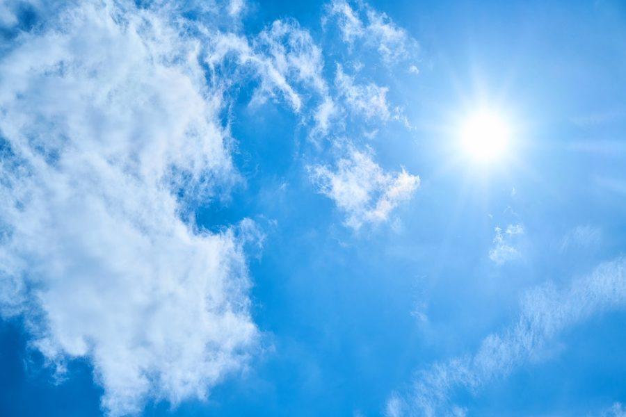 Tempo firme e calor intenso predominam em Santa Catarina com máximas acima de 32°C