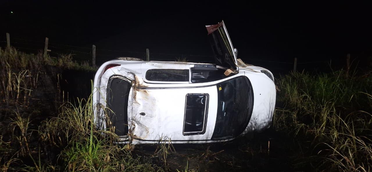 apotamento de carro deixa mulher encarcerada na SC-370 em Braço do Norte